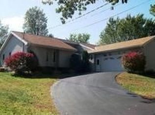 151 2nd St, Gloversville, NY 12078