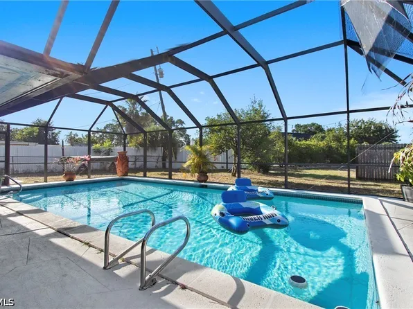 1912 Howe Ct, North Fort Myers, FL 33903