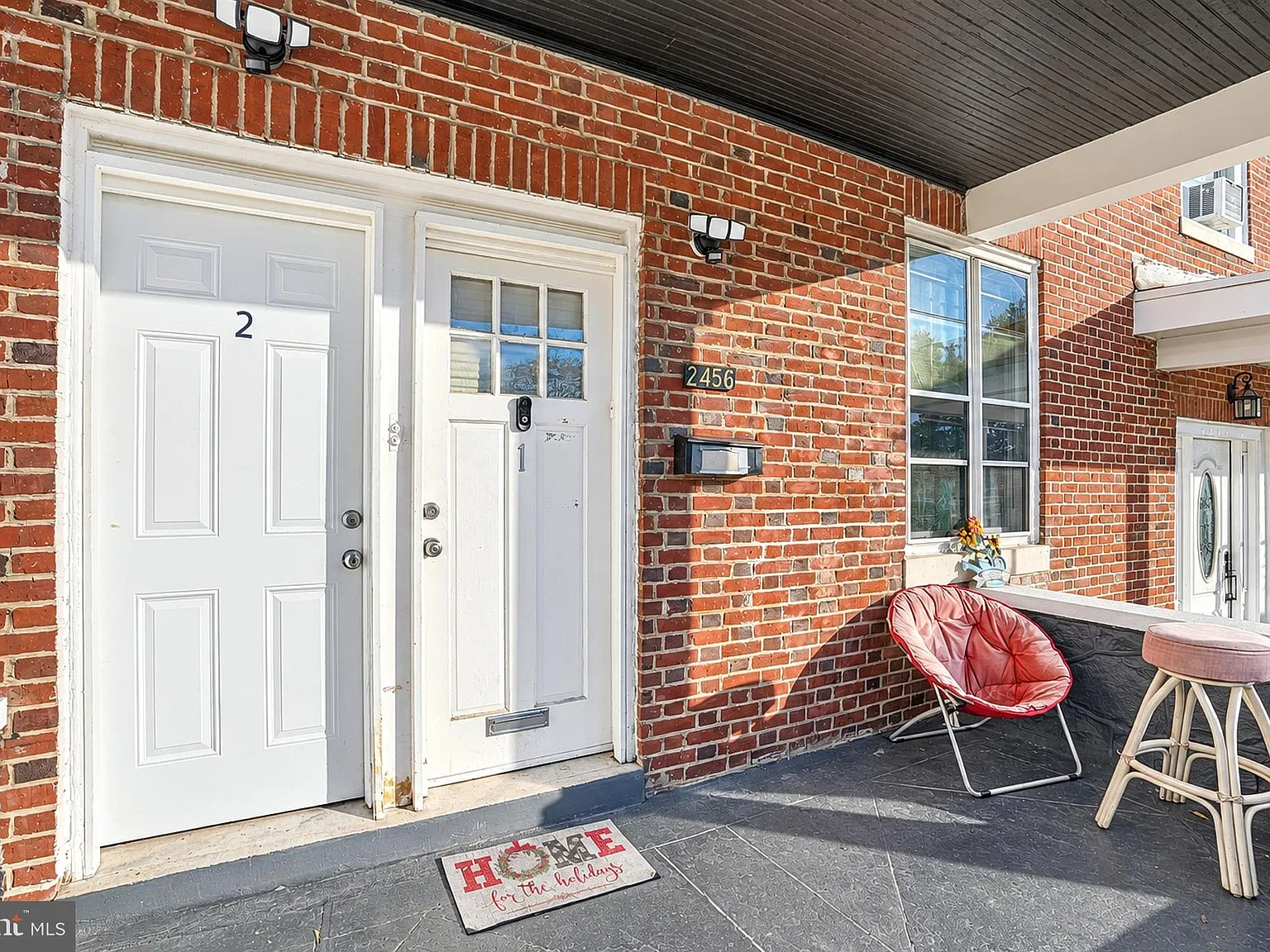 2 bed, 1.0 bath, 950 sqft, $1,100 — Photo 3