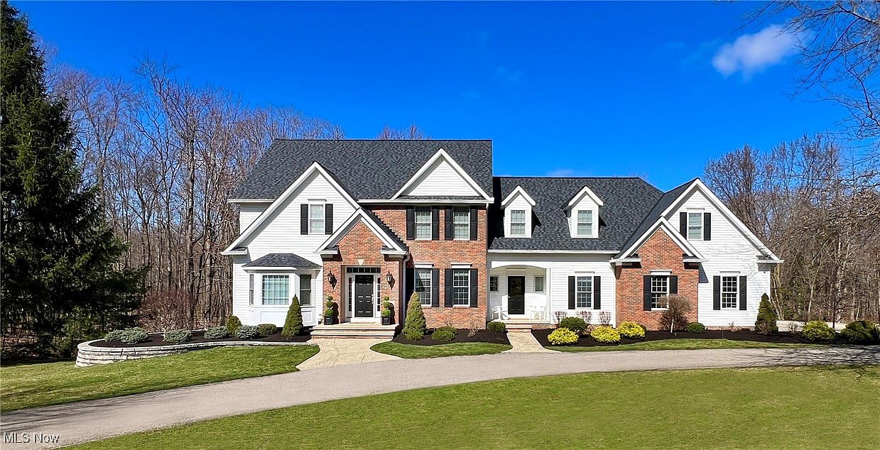 9299 White Oak Rd, Kirtland, OH 44094 | Zillow