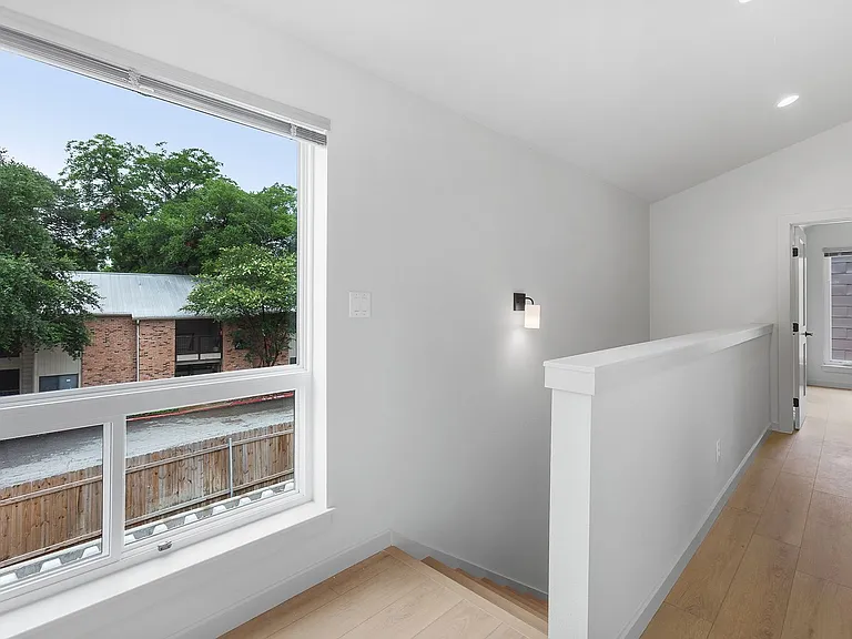 Modern Luxury in San Marcos' Premier Courtyard Community Now Leasing! — Photo 63