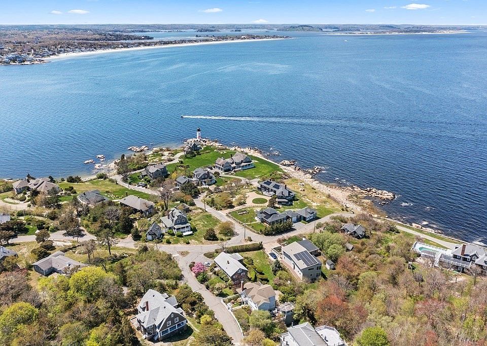 21 Norwood Hts, Gloucester, MA 01930 Zillow