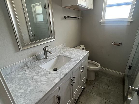 5th image of 10215 Dale Crest Dr