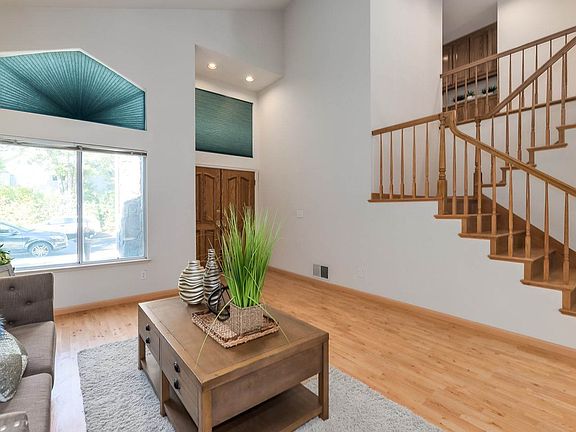 4th image of 6258 Camino Del Lago