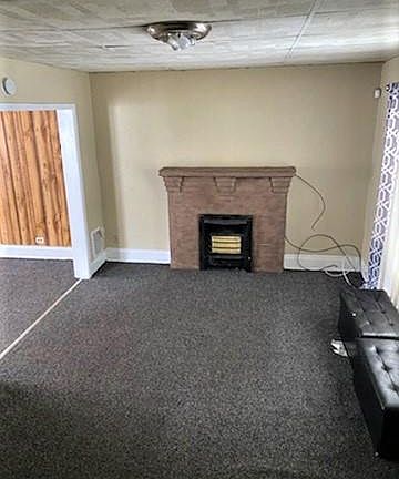 4th image of 674 Norfolk Ave