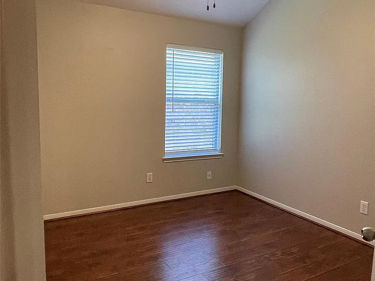21719 Orange Maple Ct — Photo 11