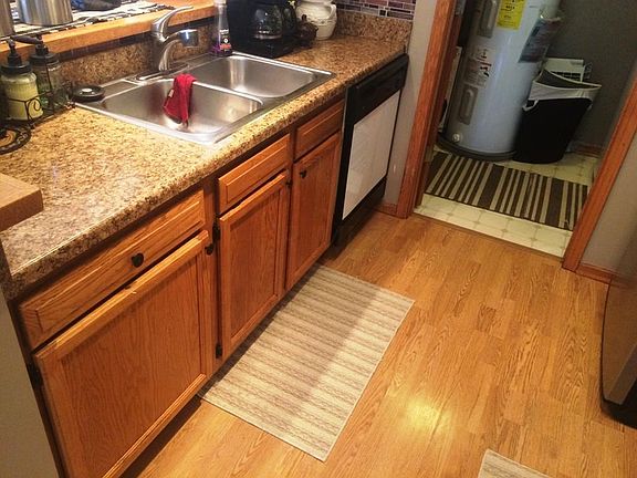 5th image of 693 Millcrest Dr