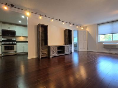 118-18 Union Tpke #2B, Jamaica, NY, 11415