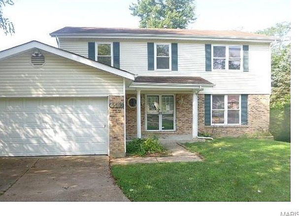 1st image of 6580 Suson Woods Dr
