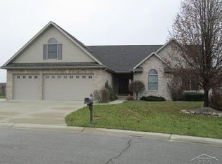 6813 Wild Pine Cir, Saginaw, MI 48603