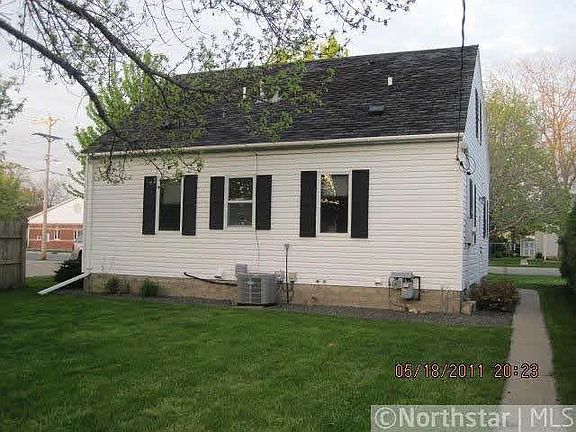 3rd image of 120 S Willow Street