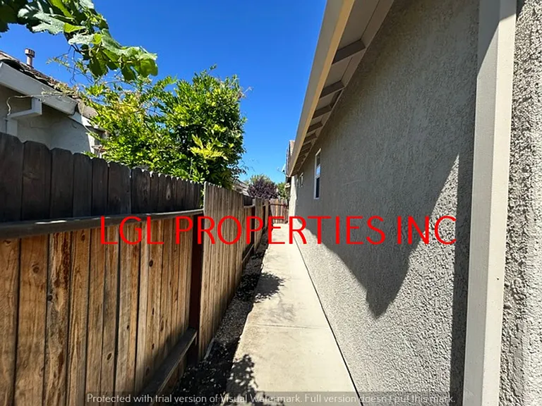 3547 Jumilla Way — Photo 42