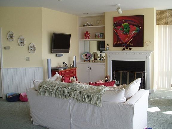 4th image of 422 Oyster Cove Dr