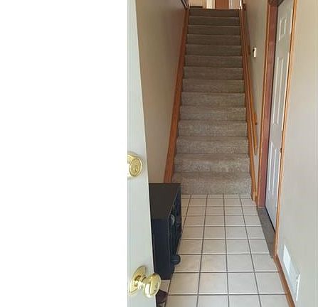3rd image of 103 N Aspen Ct Unit 5
