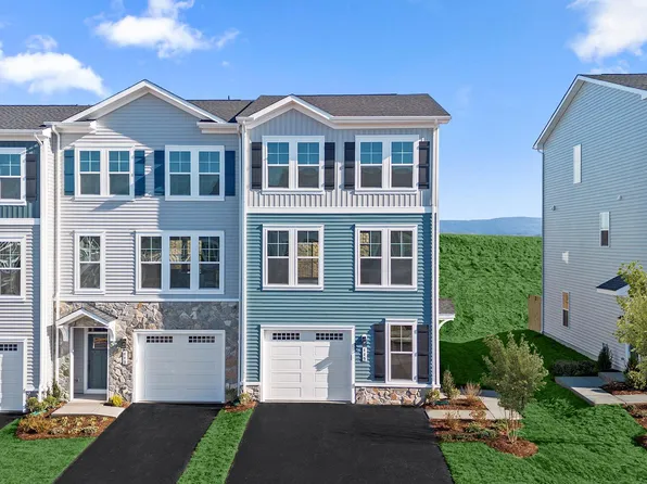 115 Checkerspot Way, Lake Frederick, VA 22630