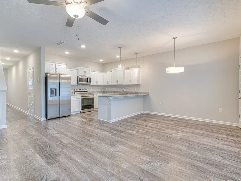 4319 Spyglass Dr — Photo 4