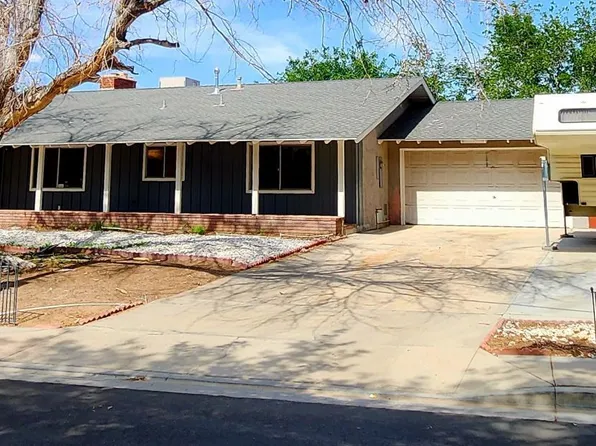 1260 Wayne St, Ridgecrest, CA 93555
