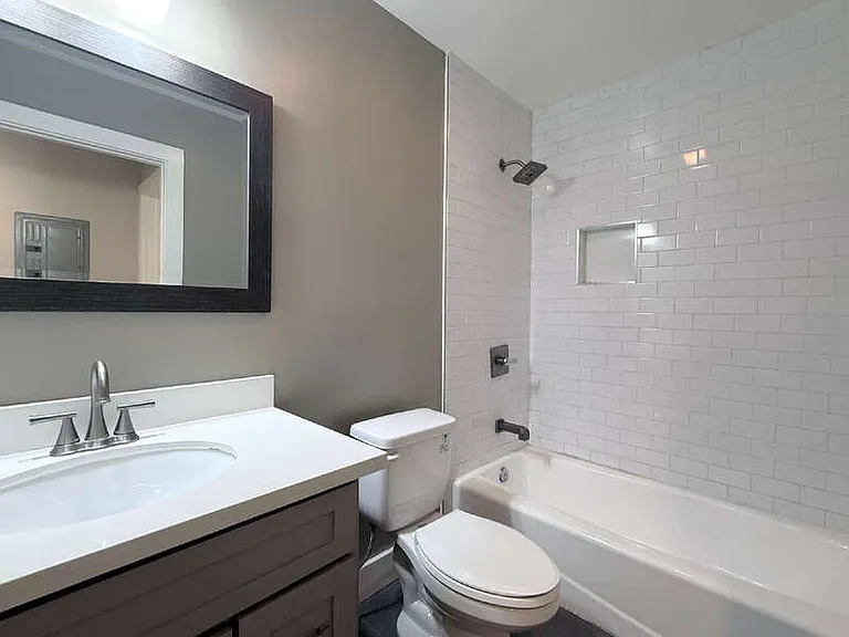 3652 1/2 Percy St #LOWER — Photo 11