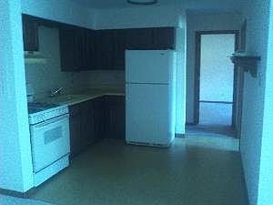 3rd image of 1243 Brown St APT 2B