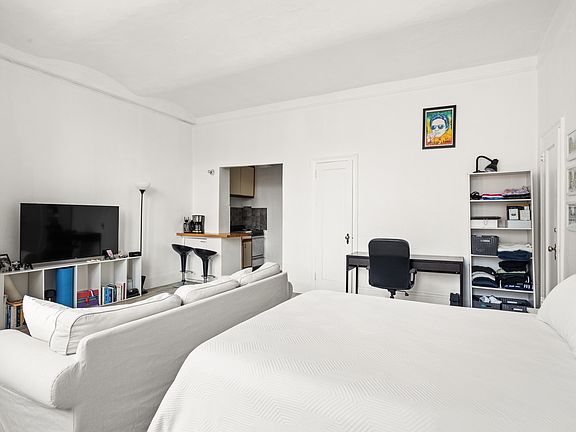2nd image of 1 Sheridan Sq APT 6E