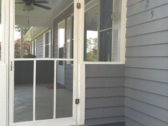 3rd image of 625 Clearview Dr