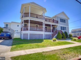 9114 3rd Ave, Stone Harbor, NJ 08247