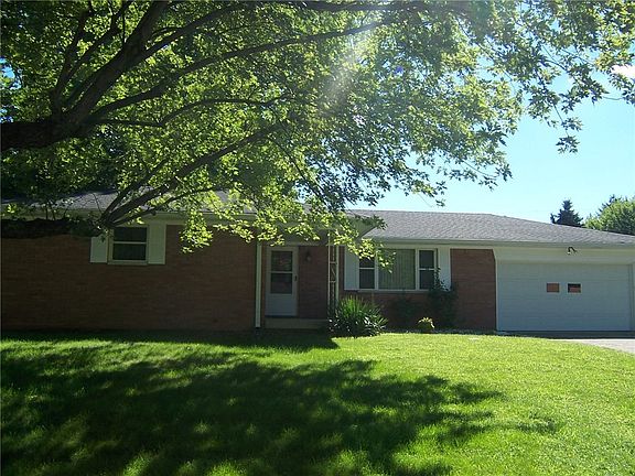 2nd image of 8235 Lockwood Ln