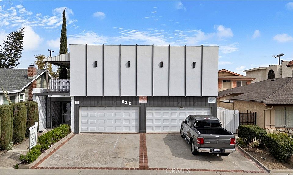 1st image of 322 N Isabel St