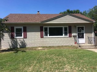 2520 Ridge Ave, Rockford, IL 61103