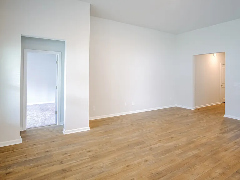 452 Craigflower Ct — Photo 3