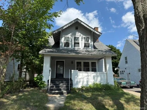 917 E 8th St, Flint, MI 48503