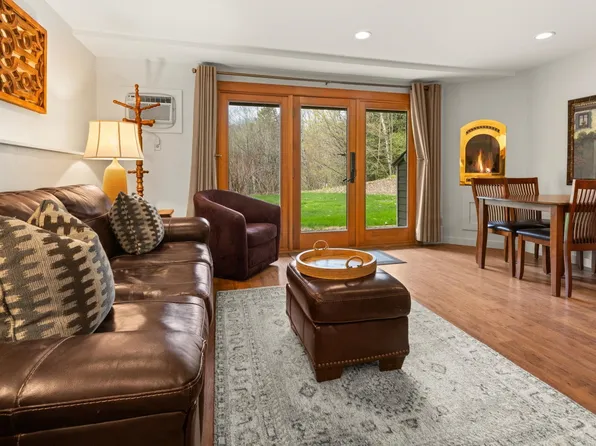 277 Topnotch Drive #465, Stowe, VT 05672