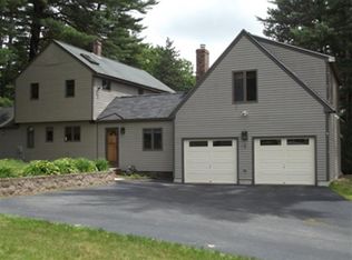 4 Pinecone Ln, Andover, MA 01810