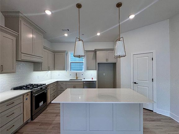2nd image of 2409 S 31st St
