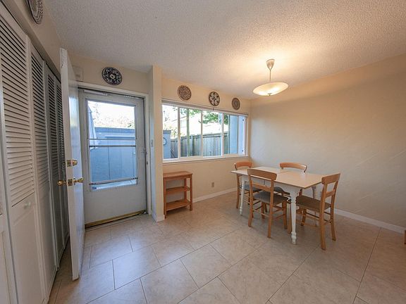 5th image of 3594 Shelter Creek Dr