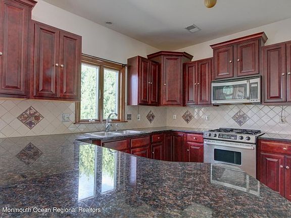 5th image of 716 Nautilus Blvd