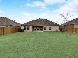 1531 Twin Estates Dr, Kyle, TX 78640