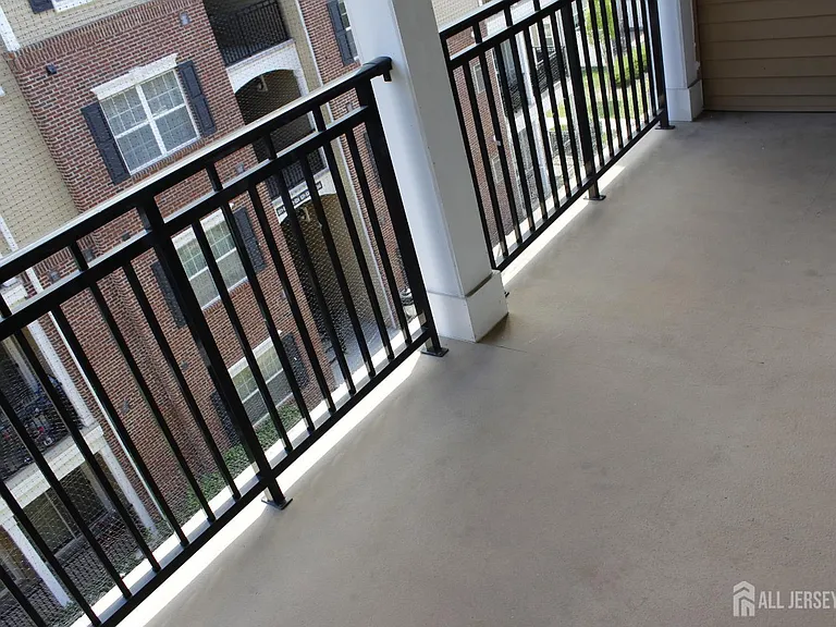 446 Micali Way — Photo 37
