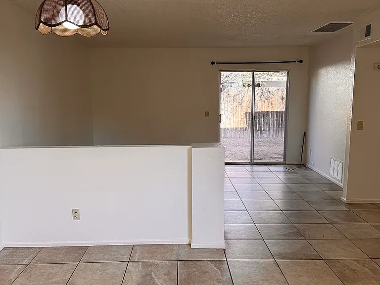 4335 E Fairmount St #2 — Photo 13