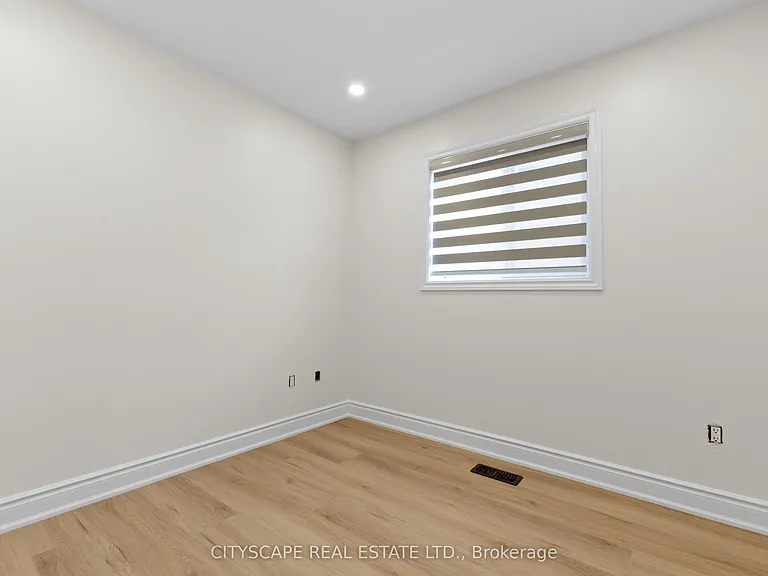 3409 McDowell Dr — Photo 28