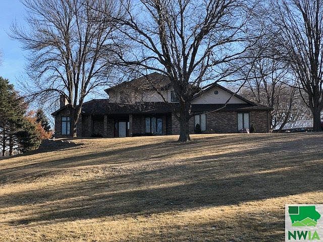 1st image of 20 Quail Ct