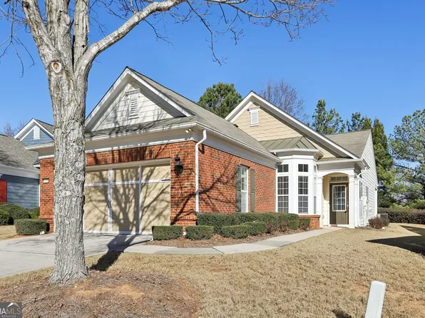 6221 Greenstone Cir, Hoschton, GA 30548