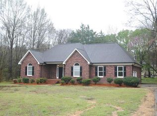 2319 Stallings Rd, Harrisburg, NC 28075