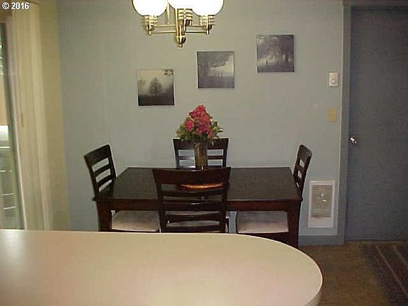5th image of 105 NE 152nd Ave