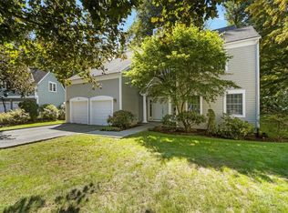 15 Deer Rdg, Millwood, NY 10546