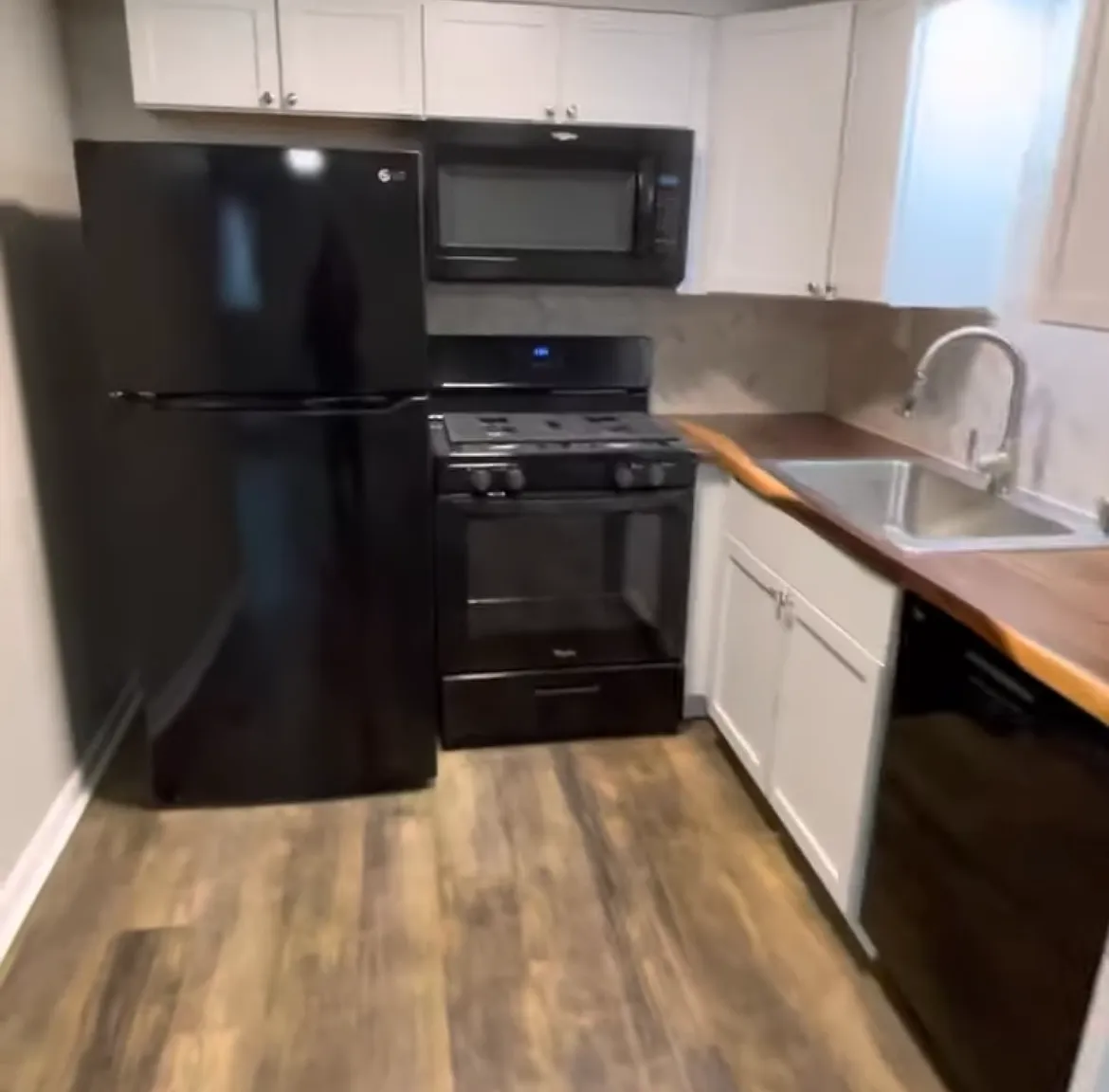 2 bed, 1200 sqft, $1,500 — Photo 1