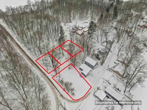 S Shore Dr, Vandalia, MI 49095