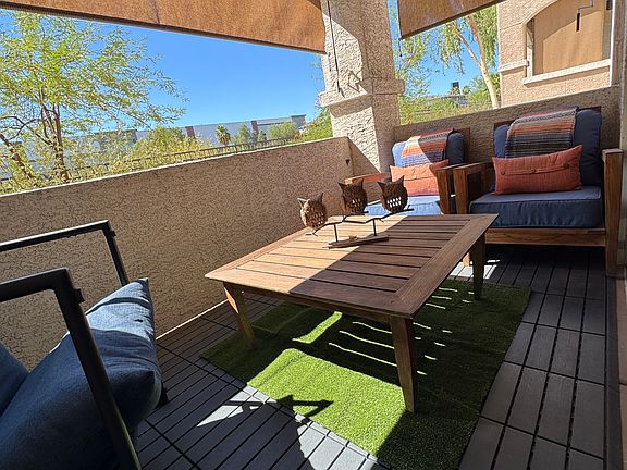 5th image of 5401 E Van Buren St #3135