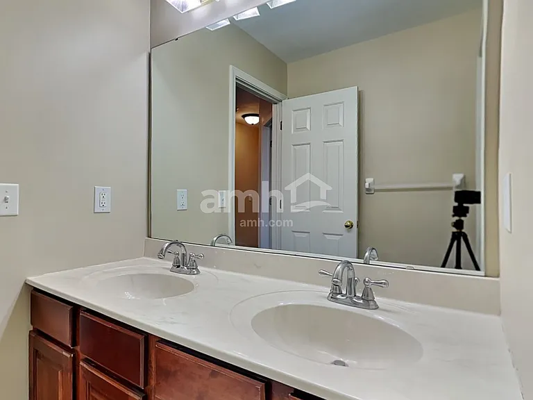 4455 Hackberry Ct — Photo 16