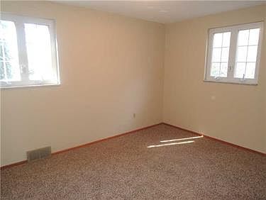 5th image of 1340 Pinewood Dr